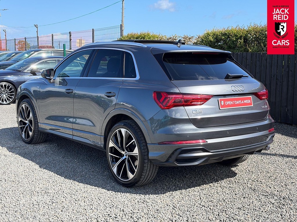 Audi Q3 Suv  Grey #3