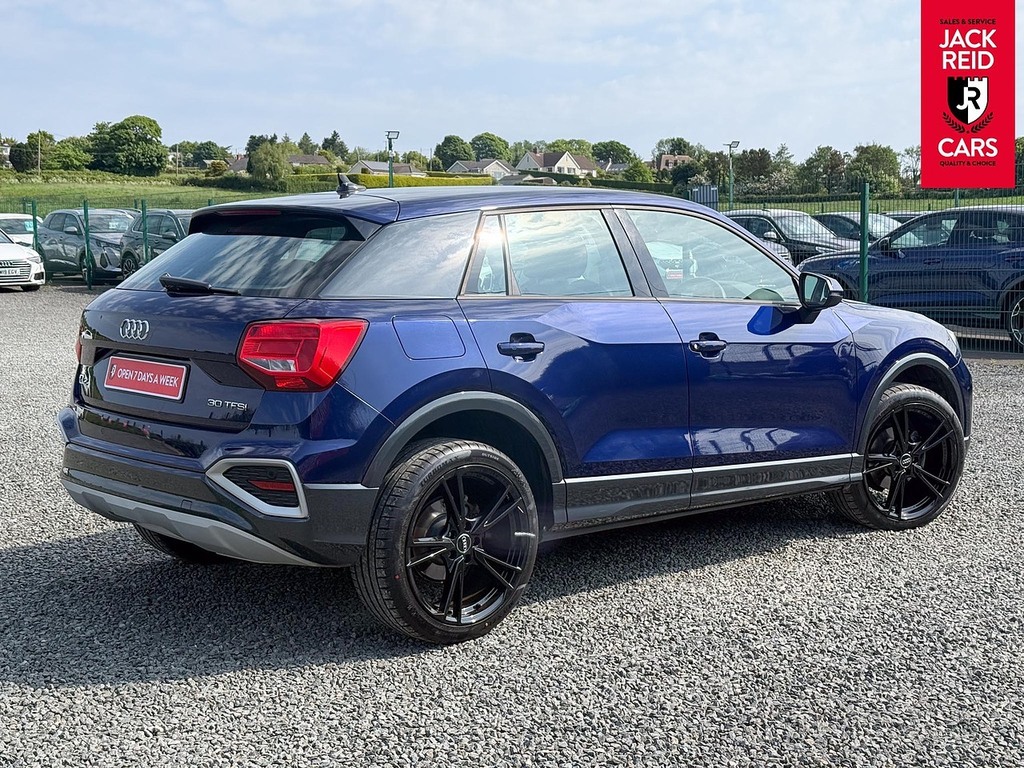 Audi Q2 Suv Blue #5