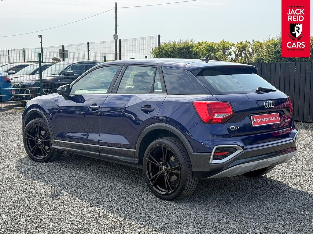 Audi Q2 Suv Blue #2