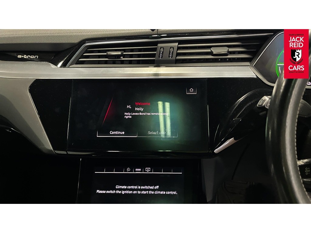 Audi E-tron Suv RJ21URW Blue #4