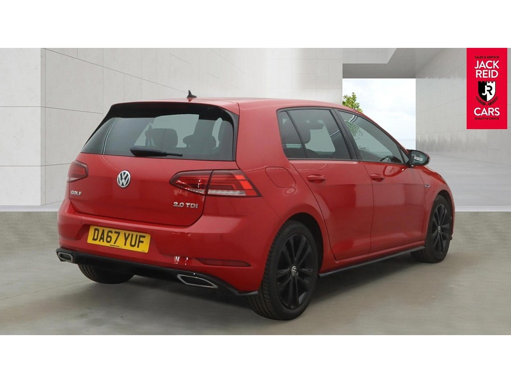 Volkswagen Golf Hatchback DA67YUF Red #2