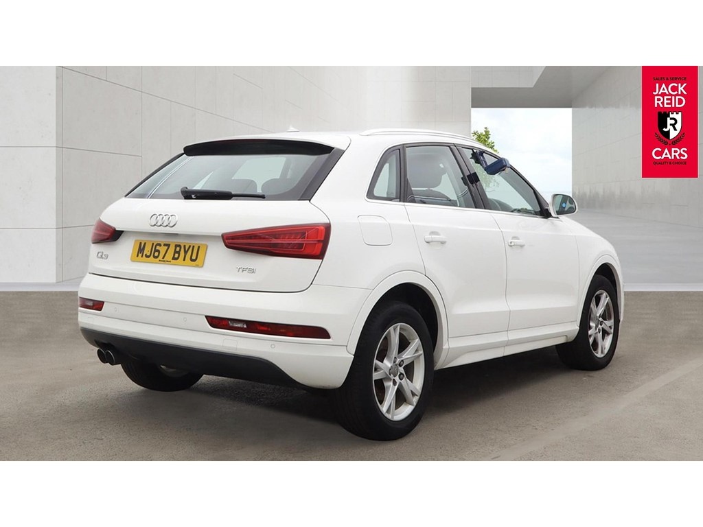 Audi Q3 Suv MJ67BYU White #2