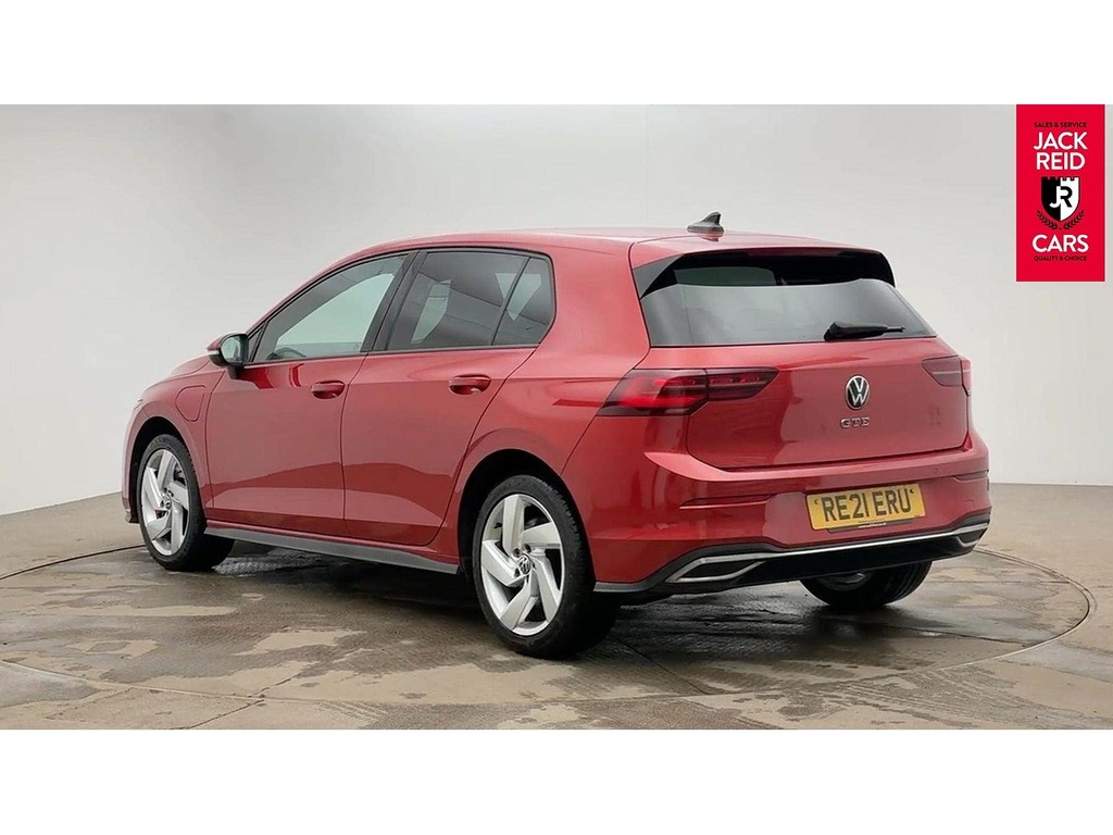 Volkswagen Golf Hatchback RE21ERU Red #2