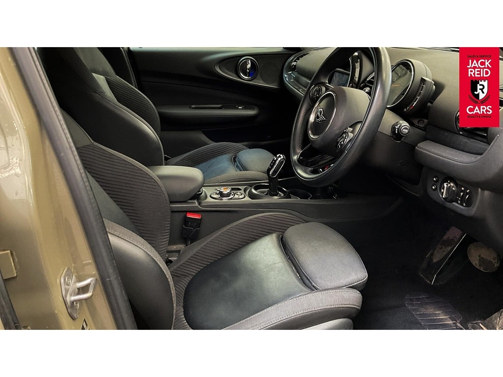 Mini Clubman Estate AJ18LVA Grey #2