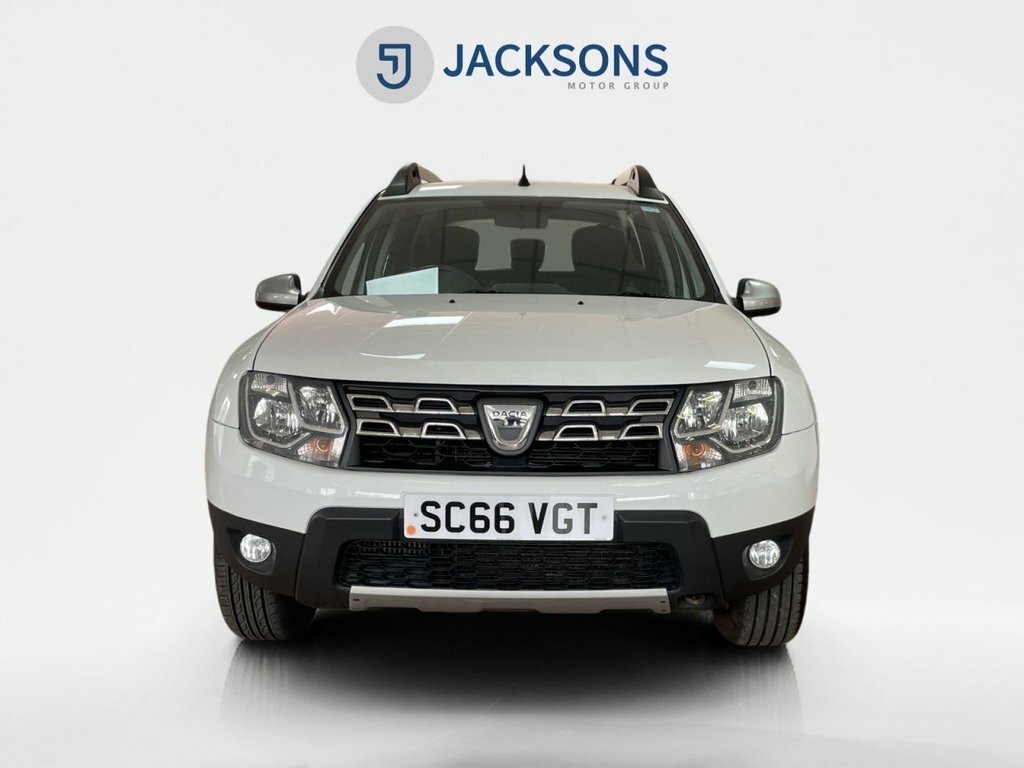 Dacia Duster 1.5 Dci Laureate Suv Euro 6 S S SC66VGT White #3
