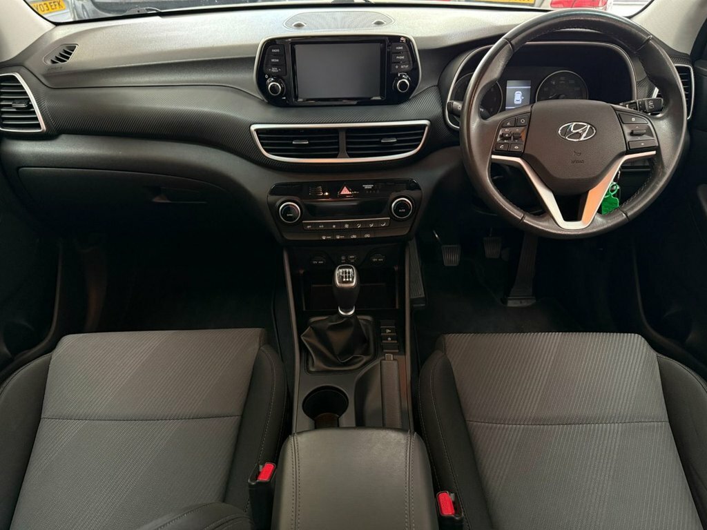 Hyundai Tucson 1.6 Gdi S Connect Suv Euro 6 S EA19XZN Silver #2
