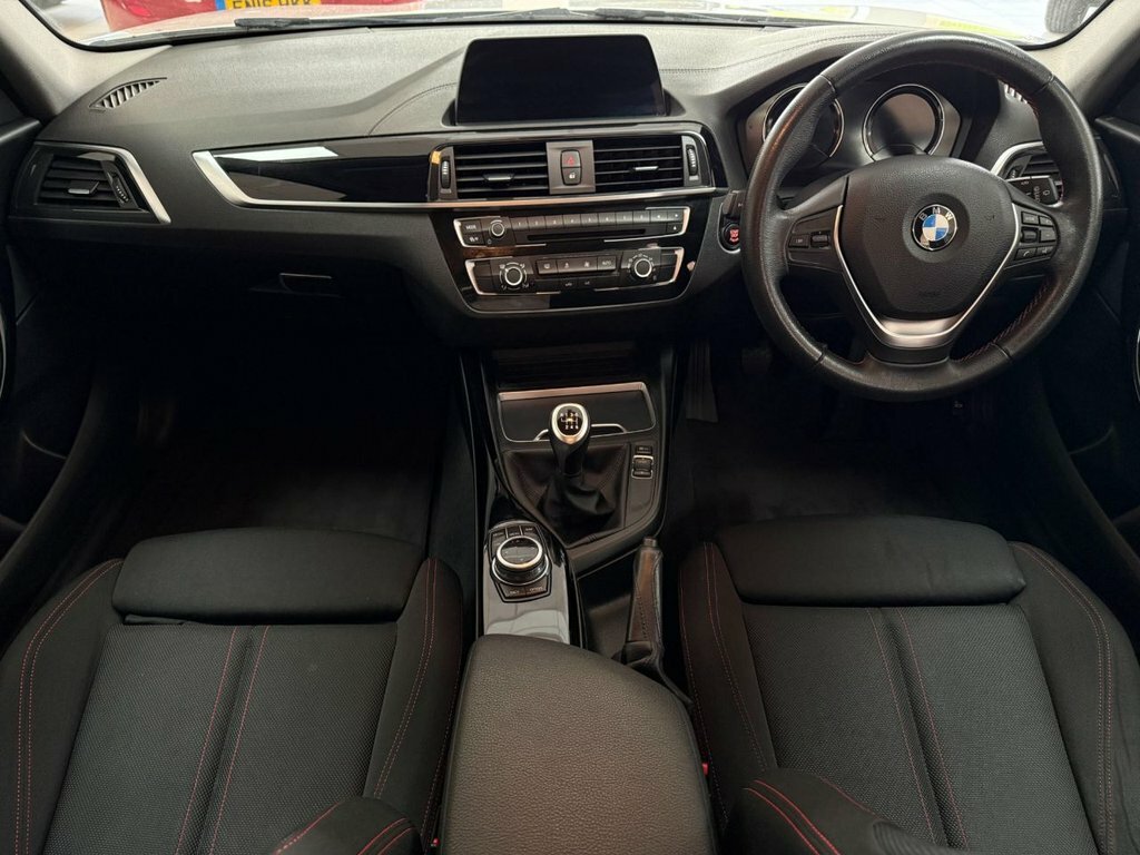 BMW 1 Series 2.0 118D Sport Hatchback Euro 6 White #2