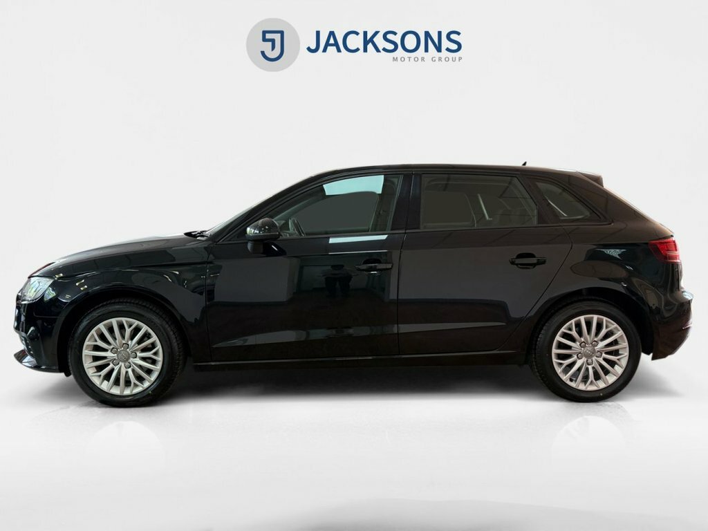 Audi A3 2.0 Tdi Se Technik Sportback S Tronic A Black #5