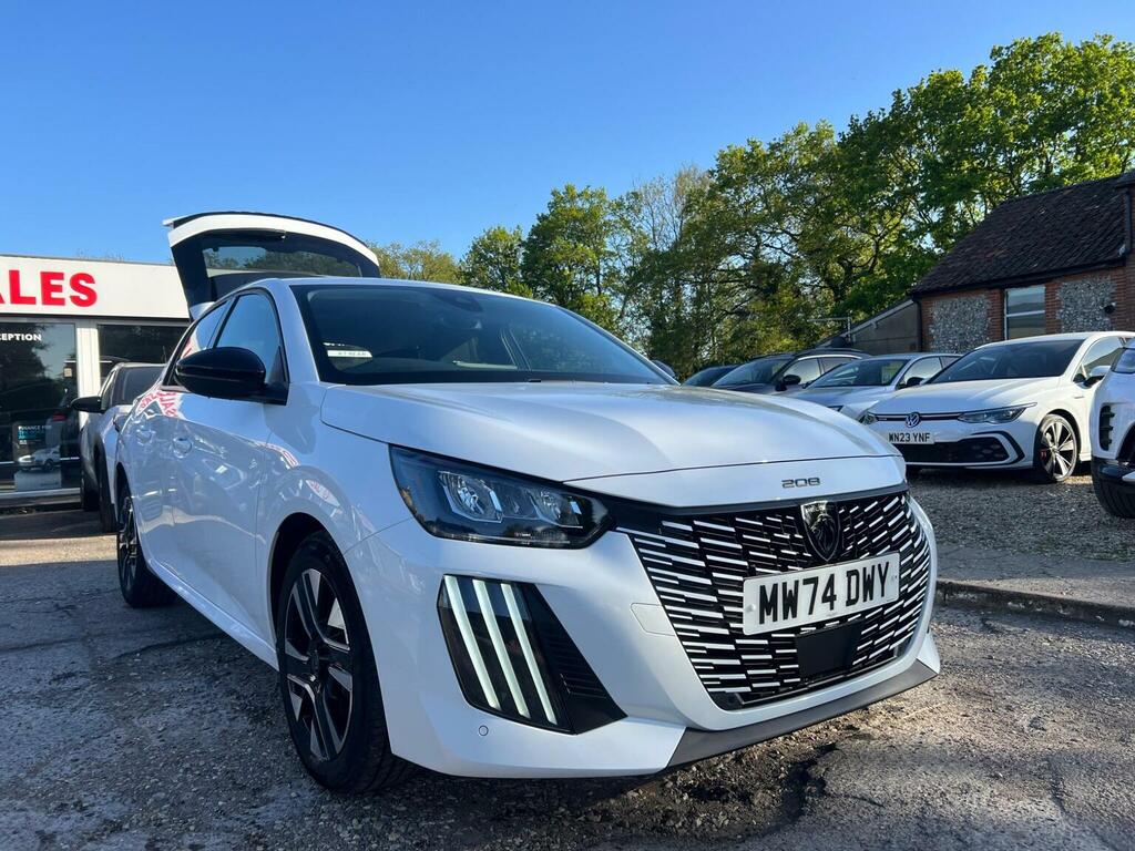 Peugeot 208 Hatchback 1.2 Puretech Allure Euro 6 Ss 20 White