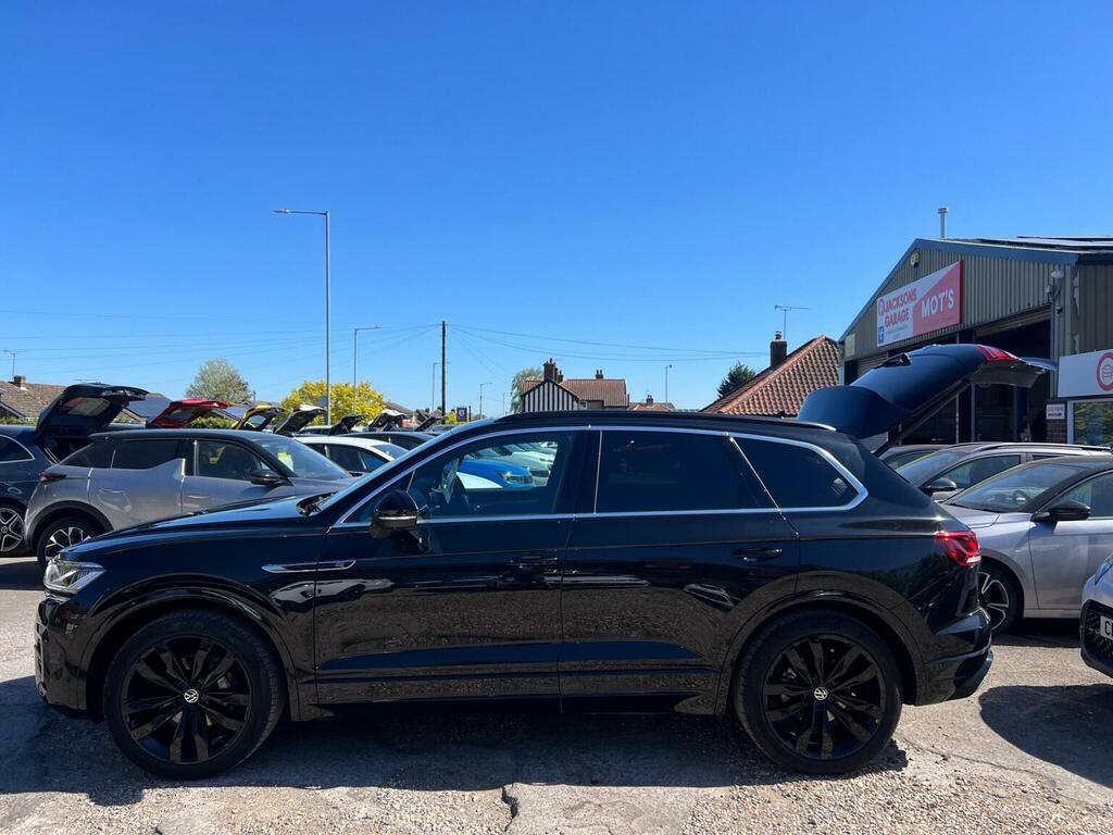 Volkswagen Touareg Suv 3.0 Tdi V6 R-line Tech Plus Tiptronic 4Motion Black #6