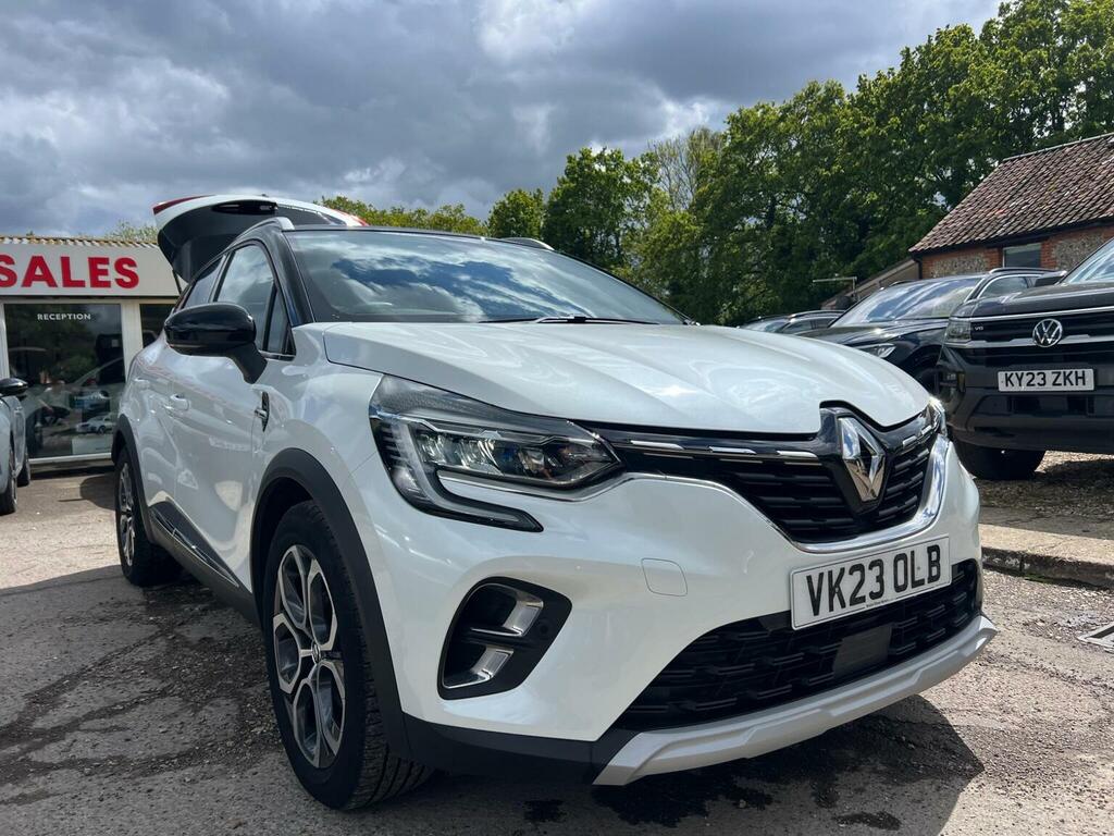 Renault Captur Suv 1.6 E-tech Techno Euro 6 Ss 2023 White