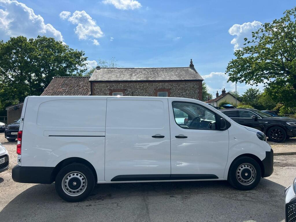 Vauxhall Vivaro Panel Van 2.0 Turbo D Prime XL Panel Van Lwb Euro DS24WWK White #4