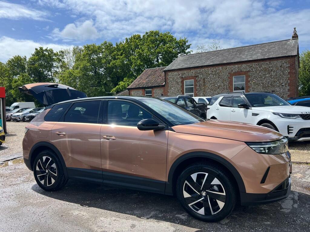 Vauxhall Grandland Suv 1.2 Ultimate E-dct Euro 6 Ss 202525 Brown