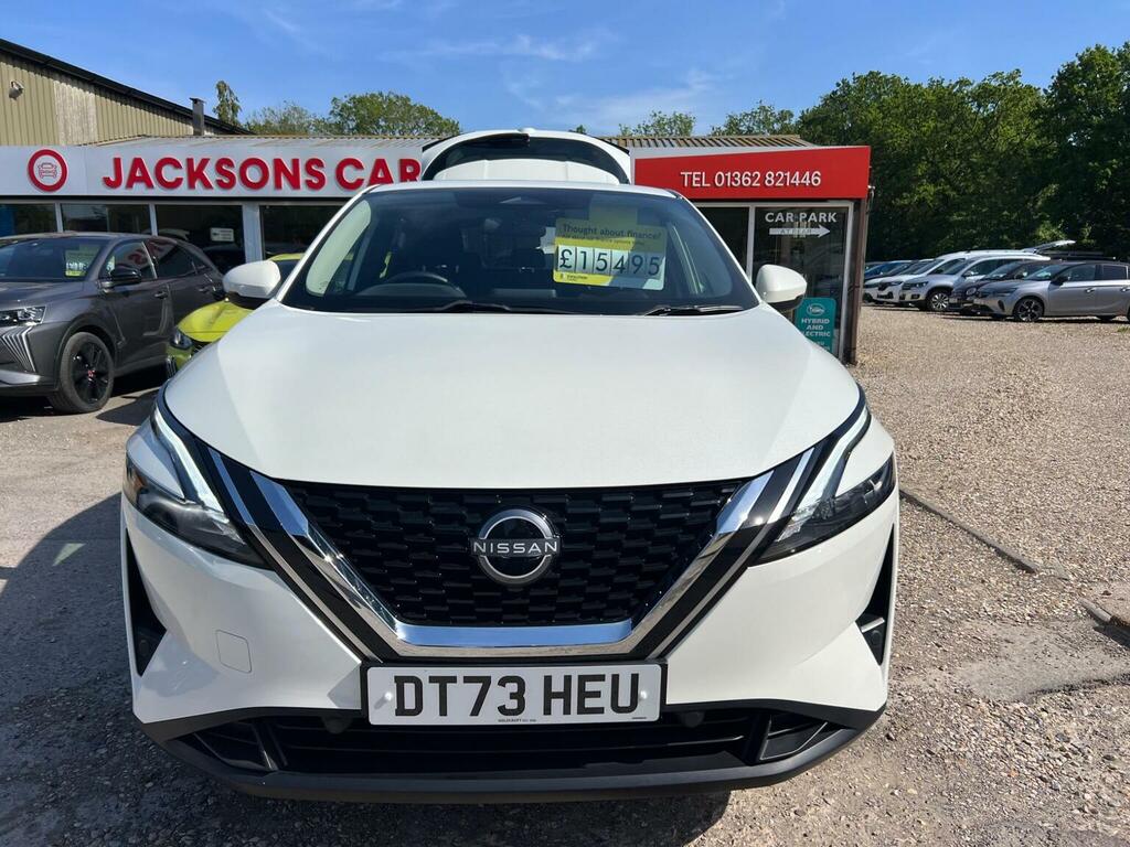 Nissan Qashqai Suv 1.3 Dig-t Mhev Acenta Premium Euro 6 Ss DT73HEU White #6