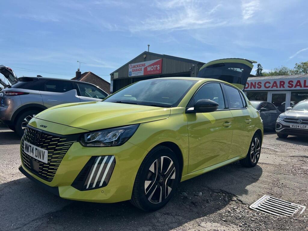 Peugeot 208 Hatchback 1.2 Puretech Allure Euro 6 Ss 20 MW74DNV Yellow #5