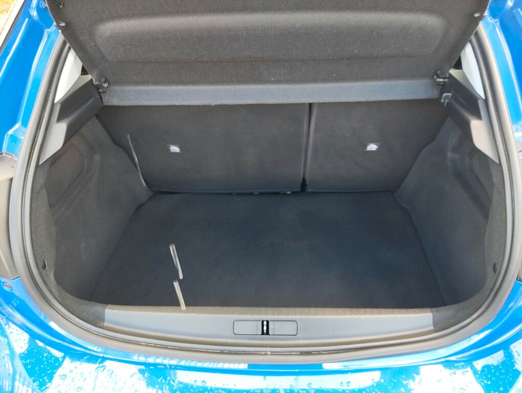 Vauxhall Corsa Se Edition VK22LYA  #5