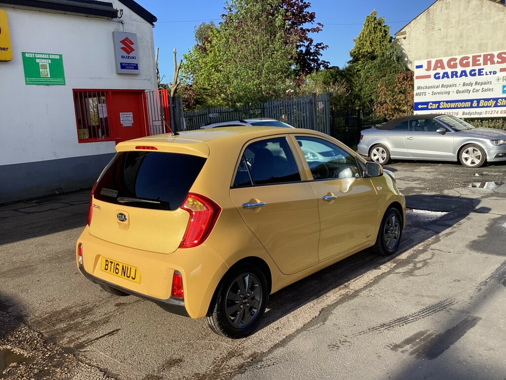Kia Picanto 1.0 Sr7 Euro 6 201616 Yellow #3