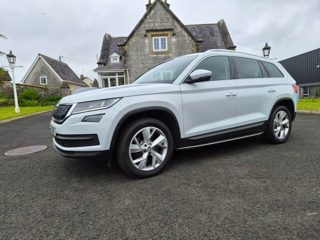 Skoda Kodiaq 2.0 Tdi 190 Edition 4X4 Dsg 7 Seat MT67ENF White #3