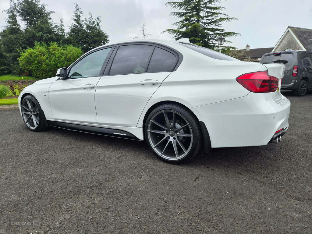BMW 3 Series 320D M Sport Step YF16OLX White #2
