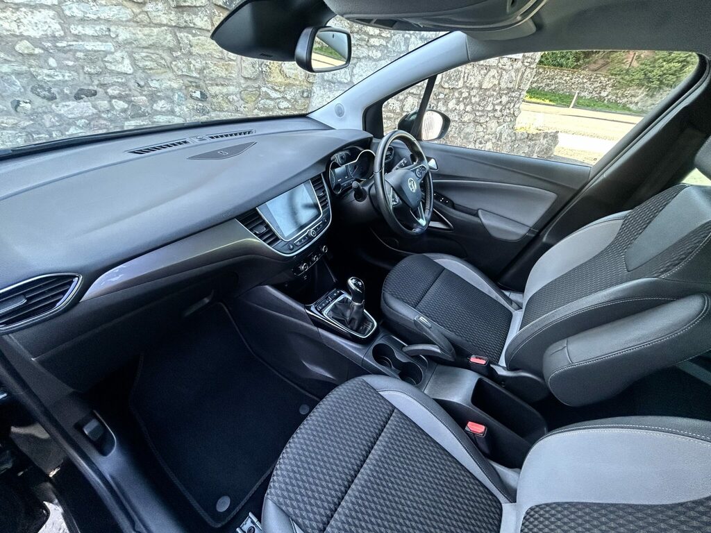 Vauxhall Crossland X 1.2 DS68GYE Black #6