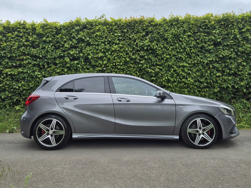 Mercedes-Benz A Class 2.0 A250 Amg 4Matic Premium Plus FX17MJK Grey #4