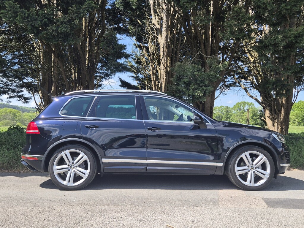 Volkswagen Touareg 3.0 Tdi V6 Bluemotion Tech R-line Plus LE17DJU Blue #4
