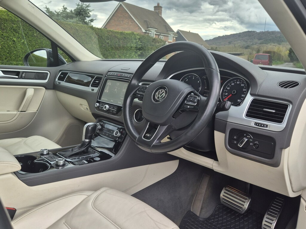 Volkswagen Touareg 3.0 Tdi V6 Bluemotion Tech R-line Plus LE17DJU Blue #5