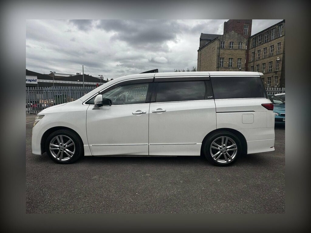 Nissan Elgrand E52 3.5 V6 Vip YJ11NPS White #3