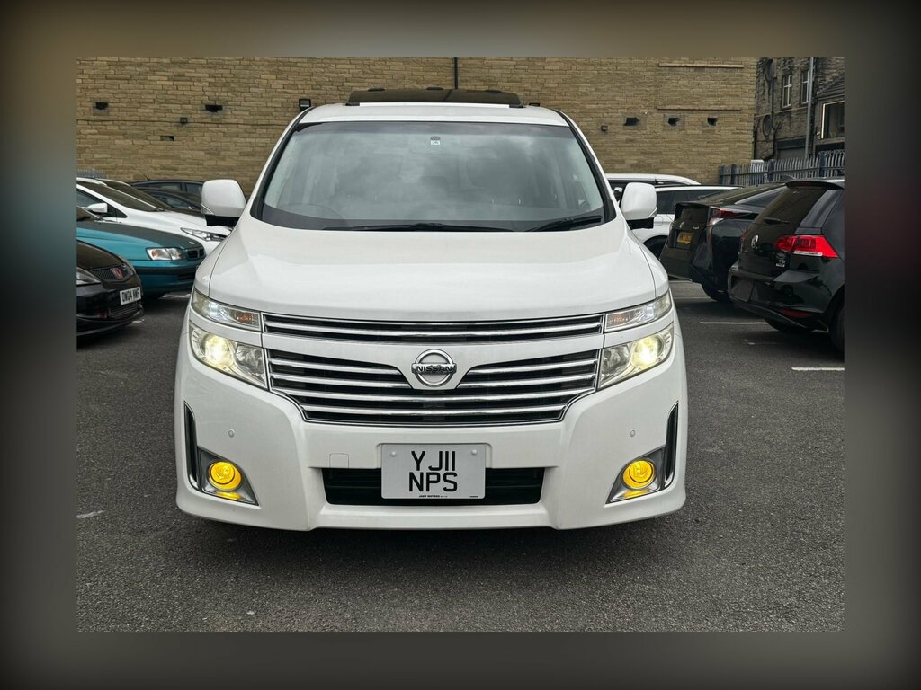 Nissan Elgrand E52 3.5 V6 Vip YJ11NPS White #5