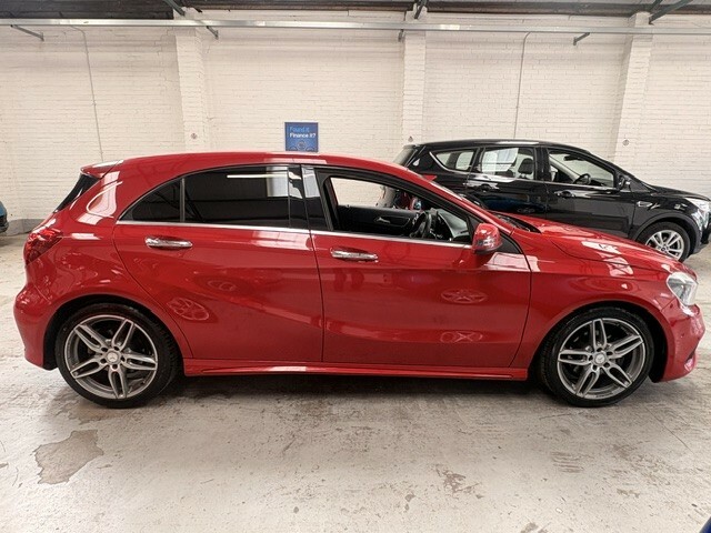 Mercedes-Benz A Class Hatchback 2.1 A200d Amg Line 2016 FV16XHP Red #6