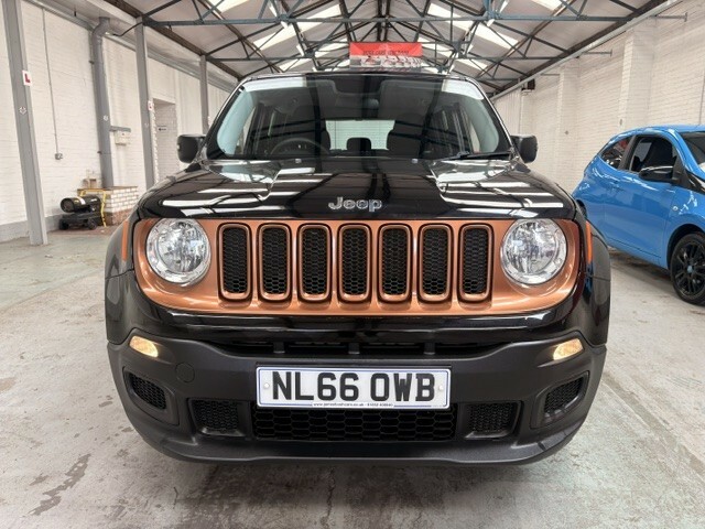 Jeep Renegade Suv 1.6 Renegade My17 Sport 1.6 E-torq 110Hp 2016 Black #5