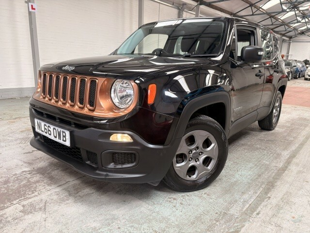 Jeep Renegade Suv 1.6 Renegade My17 Sport 1.6 E-torq 110Hp 2016 Black #2