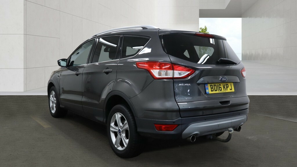 Ford Kuga Suv 2.0 Tdci Zetec 2016 BD16KPJ Grey #3
