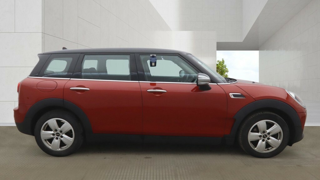Mini Clubman Estate 2.0 Clubman Cooper D 2016 PL66WKS Red #5