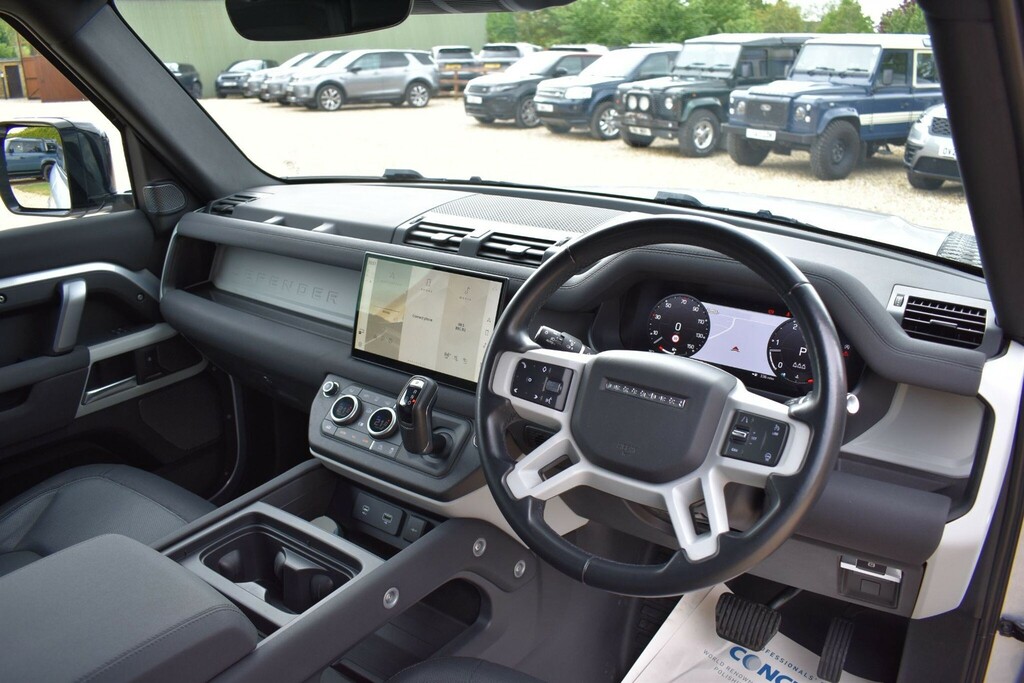 Land Rover Defender 90 3.0 D250 Mhev X-dynamic Se Suv 4Wd KM23NVW Silver #2