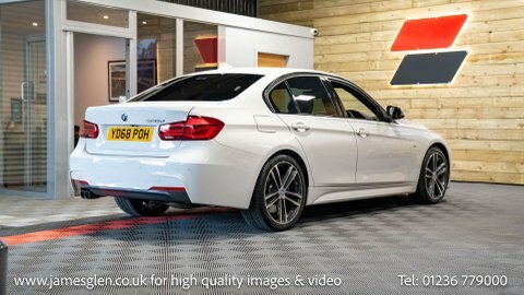 BMW 3 Series 2018 68 2.0 YD68POH White #4