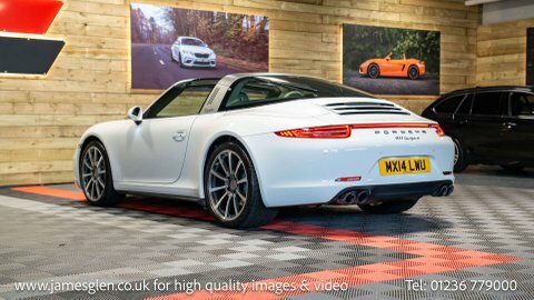 Porsche 911 2014 14 3.4 MX14LWU White #4