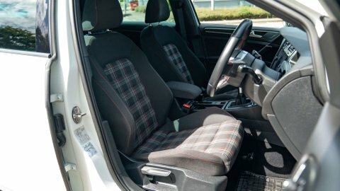 Volkswagen Golf 2019 19 2.0  White #5