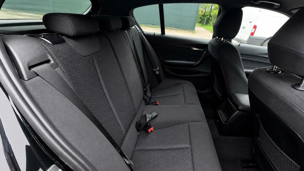 BMW 1 Series Hatchback 1.5 118I M Sport Shadow Edition Euro 6 Black #6