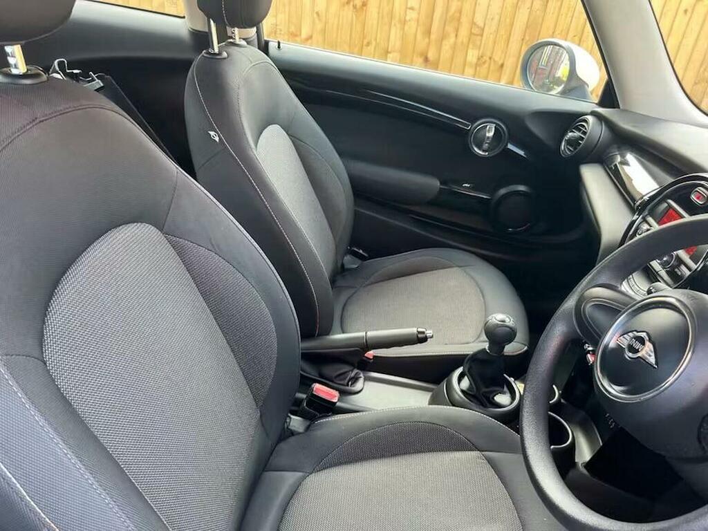 Mini Hatch Hatchback 1.2 One Euro 6 Ss 201464 NL64EZM White #3