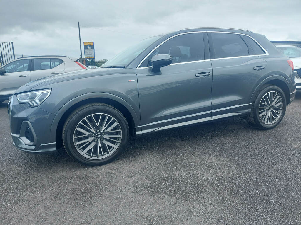 Audi Q3 35 Tfsi S Line S Tronic Leather Grey