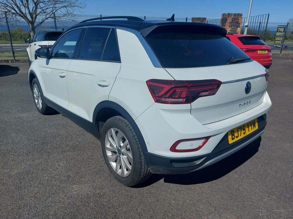 Volkswagen T-Roc 1.5 Tsi Match Dsg BJ75YYM White #4