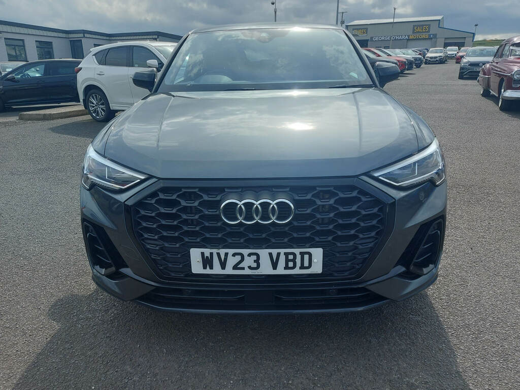 Audi Q3 35 Tfsi Black Edition S Tronic WV23VBD Grey #6