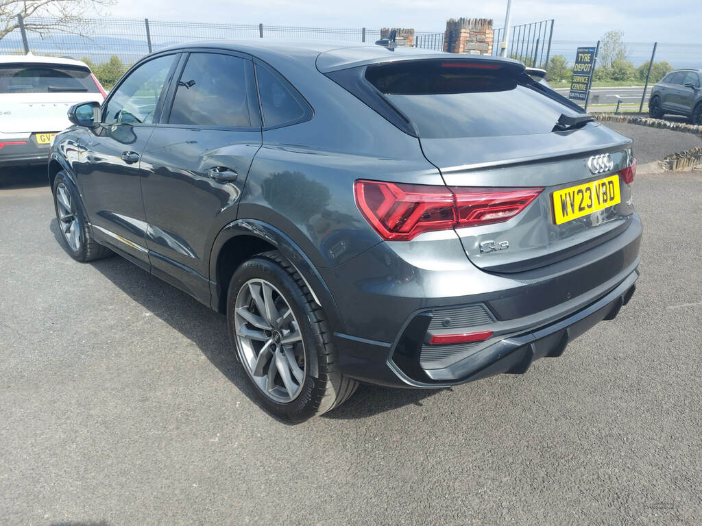 Audi Q3 35 Tfsi Black Edition S Tronic WV23VBD Grey #4