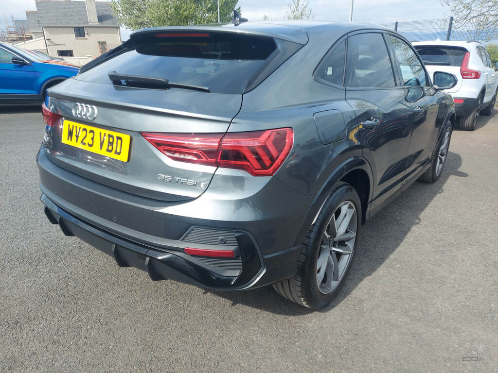 Audi Q3 35 Tfsi Black Edition S Tronic WV23VBD Grey #3