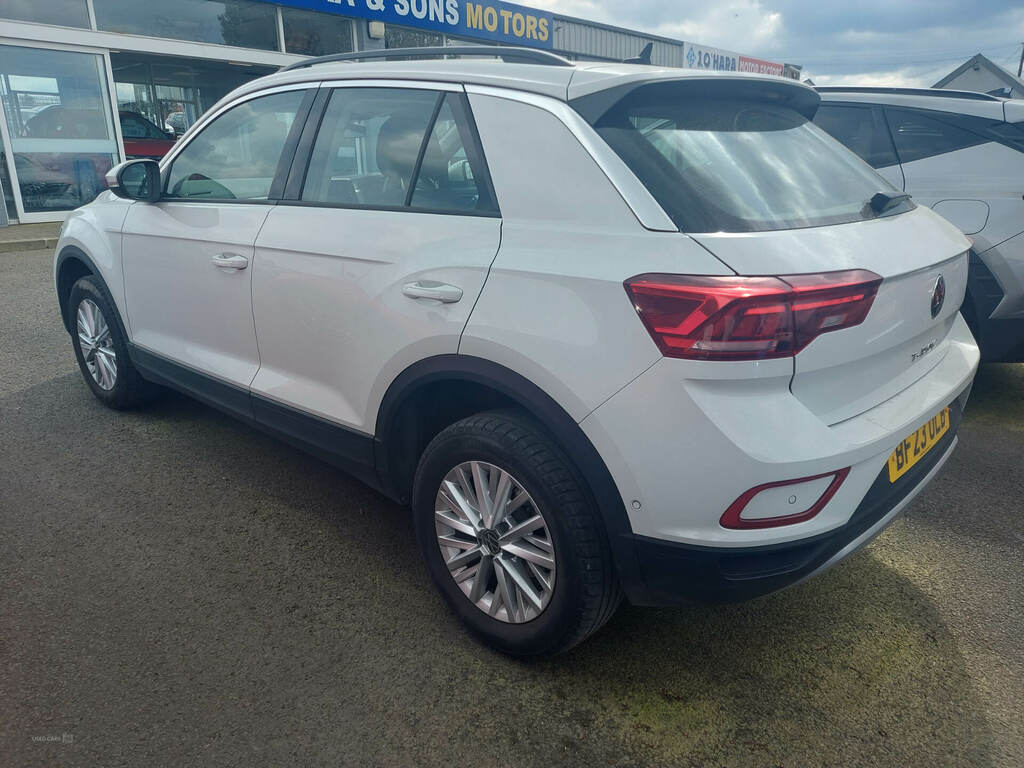 Volkswagen T-Roc 1.5 Tsi Life Dsg BF23OLB White #4
