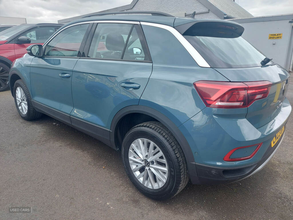 Volkswagen T-Roc 1.5 Tsi Life Dsg LM23GKV Blue #4