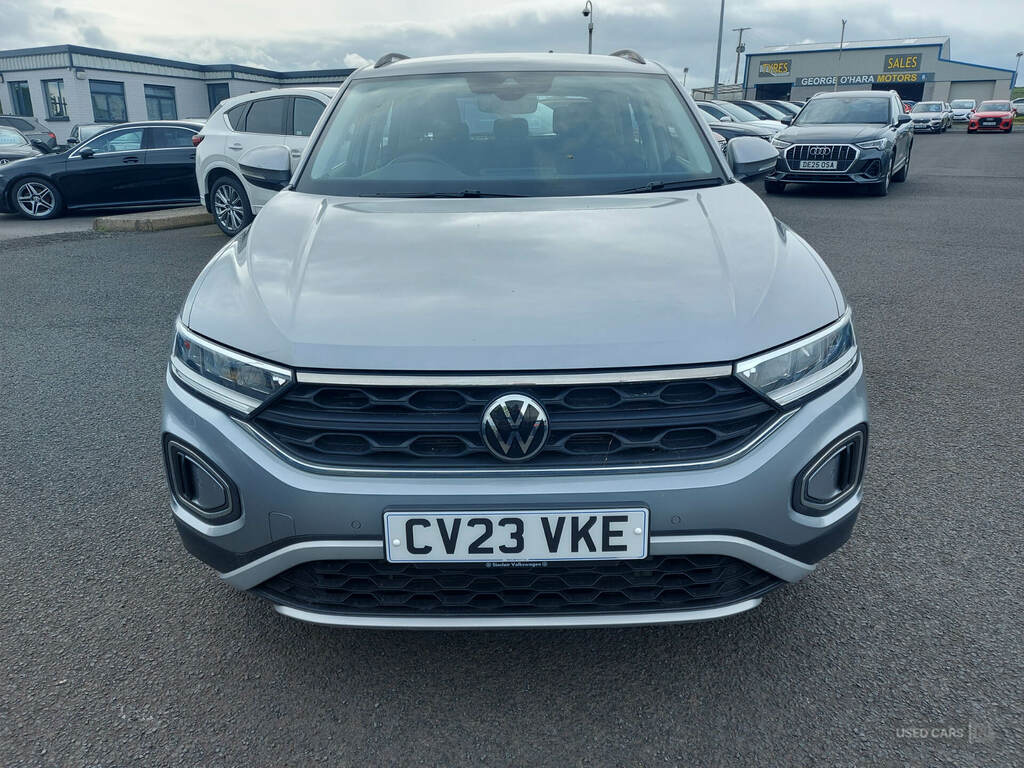 Volkswagen T-Roc 1.5 Tsi Life CV23VKE Silver #6