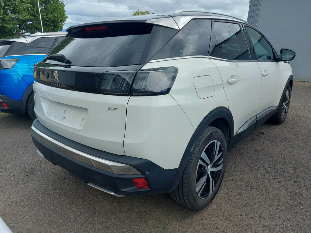 Peugeot 3008 1.5 Bluehdi Gt Eat8 FR23EXD White #3