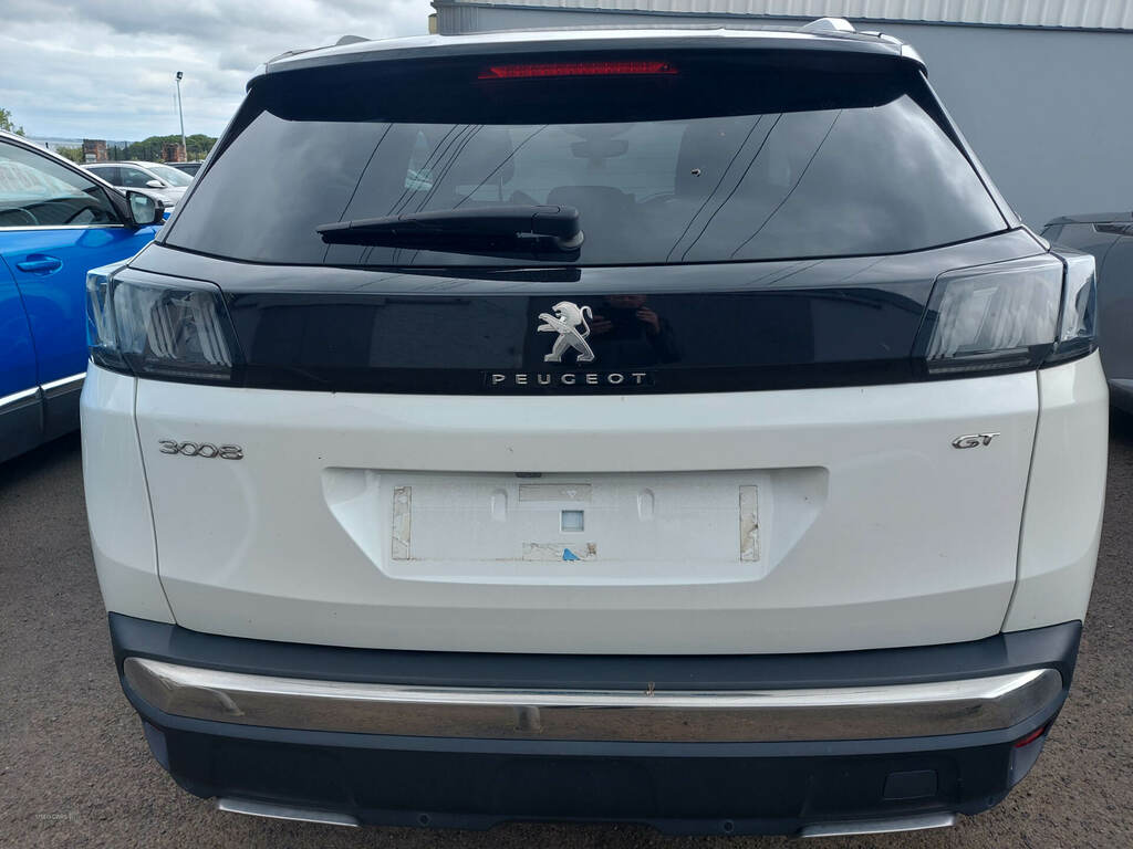 Peugeot 3008 1.5 Bluehdi Gt Eat8 FR23EXD White #5